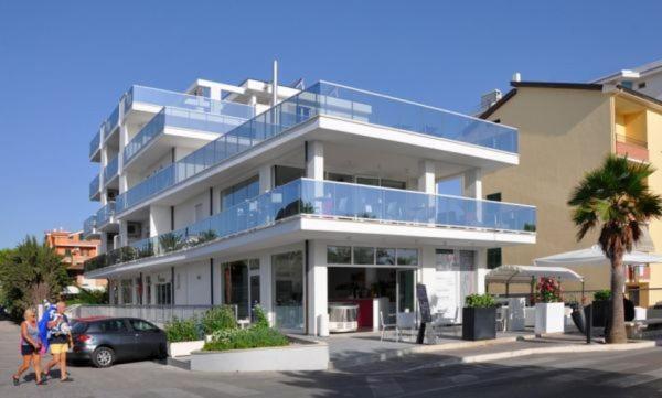 Villa Residenza Le Terrazze Alba Adriatica Exterior foto